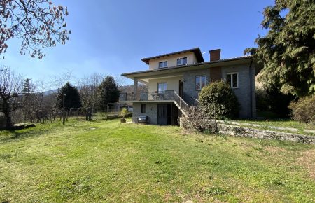 Country villa with a view of Lake Maggiore Country villa with a view of Lake Maggiore