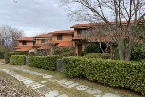 Villa in complesso residenziale