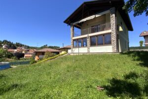 Villa Indipendente e Vista Panoramica nel Centro di Gignese